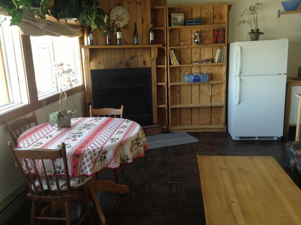 Cottages Du Lac Orford, Cottage A, Cote Raquettes Cottage B, Cote Skis Эстман Экстерьер фото